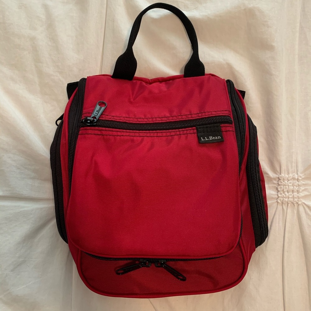 hanging organizer toiletry bag